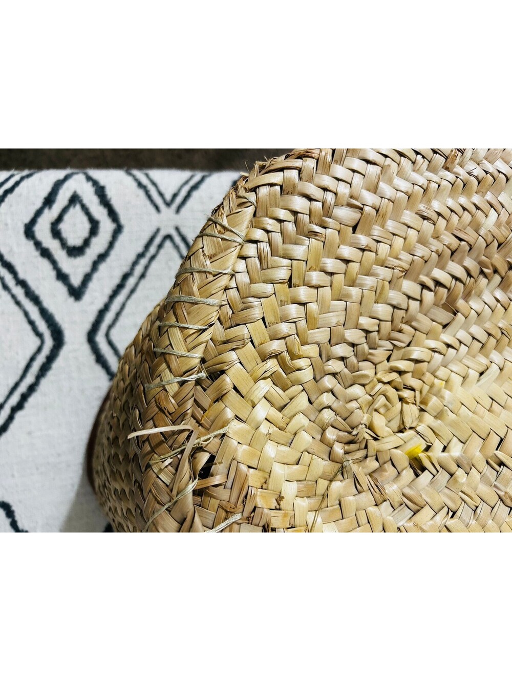 Medina Mercantile Woven Straw French Market Basket Leather Handle Tote AS IS - Picture 8 of 9